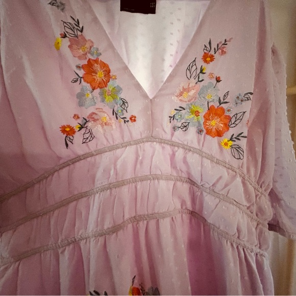 Embroidered maxi dress - Picture 4 of 6